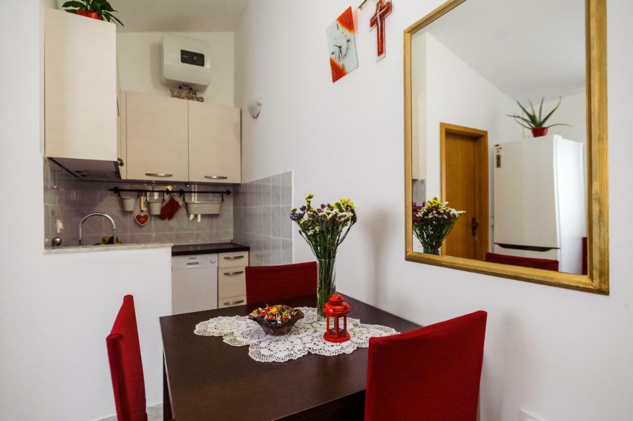 Apartments Korda L&M- Suhi Potok Jesenice  Eksteriør billede